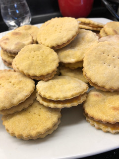 Una foto de Alfajores saludables