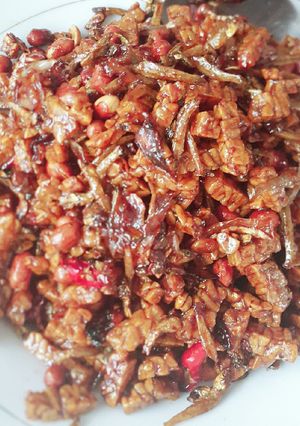 Foto resep TeKaTe simple anti gagal (teri kacang tempe orek)