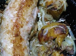 Una foto de Matambrito de chancho como tripa de chorizo al horno
