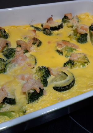 Una foto de Pastel de verduras y salmón a la mostaza
