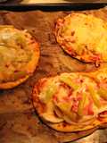 Pizzettas y demases de lunes nublao