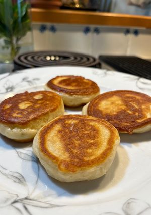A picture of Fluffy Pancakes (eggless).