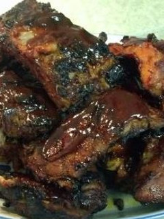 Una foto de Costillas a la barbacoa (horno)