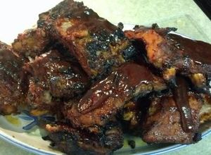 Una foto de Costillas a la barbacoa (horno)