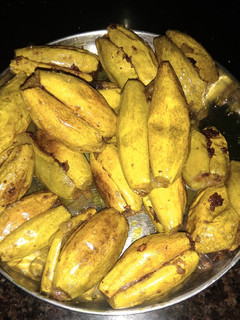 भरवां परवल (bharwan parwal recipe in hindi) रेसिपी मुख्य फोटो