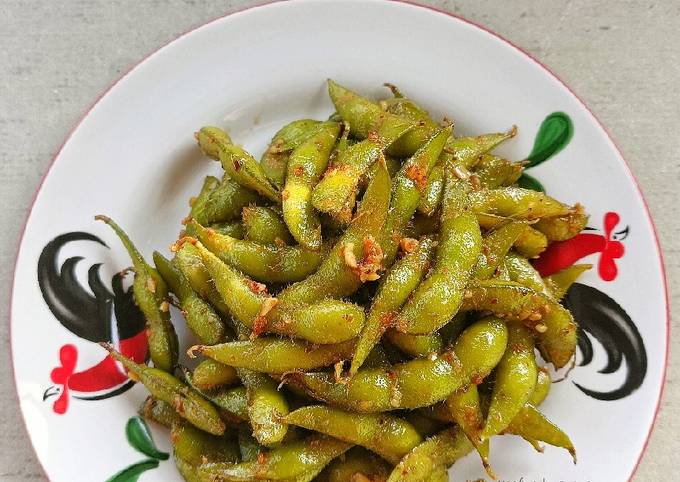 Resep Garlic Spicy Edamame Oleh Palupi Kusumawardani Cookpad