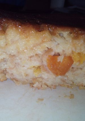 Una foto de Budín de pan de durazno