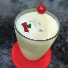 Almond milkshake A picture of Almond milkshake.