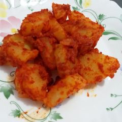 A picture of Spicy and Tangy Aloo Chaat.