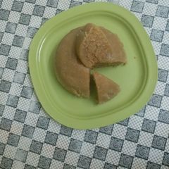 A picture of Banana whole wheat flour cake.