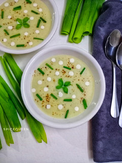 A picture of Leek and Potato Soup.