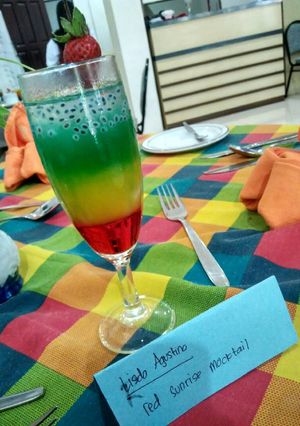 Foto resep Rainbow Sunrise Mocktail