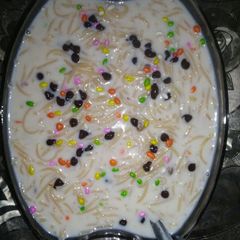 A picture of Methi Eid methi sawaiyaan.