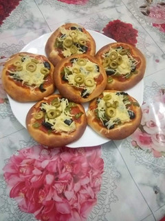 صورة لوصفة ميني بيتزا بدون لحوم روعة