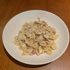 A picture of Creamy Bacon Pasta.