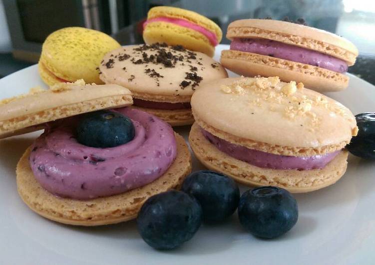 Steps to Make Super Quick Homemade Blueberry cheesecake macaron