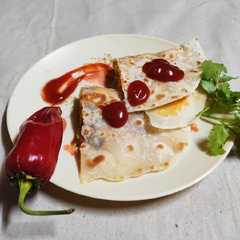 A picture of Mexican cheese Quesadilla.