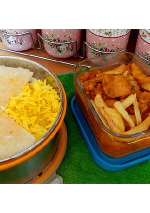 عکسی از دستور خورشت قیمه با مرغ