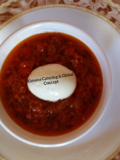 A picture of Red sauce.
