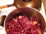 A picture of braised red cabbage