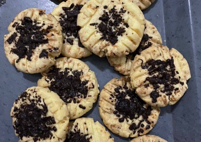 Cookies sagu keju coklat