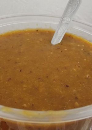 Una foto de Salsa de jitomate amarillo asado  y chiles asados de árbol (Yahualica)