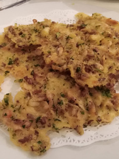 Una foto de Tortillitas de camarones