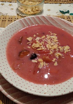 Télen is vitamindús gyümölcsleves recept fotója