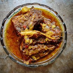 A picture of Macha jholo (Rohu fish curry).