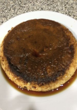 Foto principal de Flan de huevo con base de bizcocho