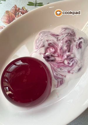 Gambar Purple Raindrop With Coconut Milk