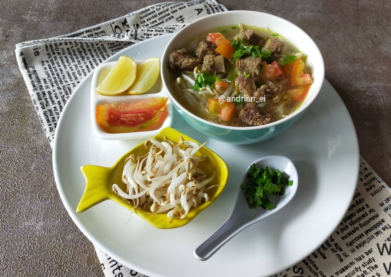 Soto Daging Kuah Bening