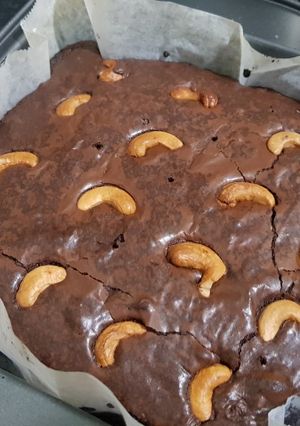 A picture of Chewy Brownies.