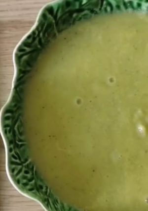 Foto de Creme de Ervilhas e Coentros