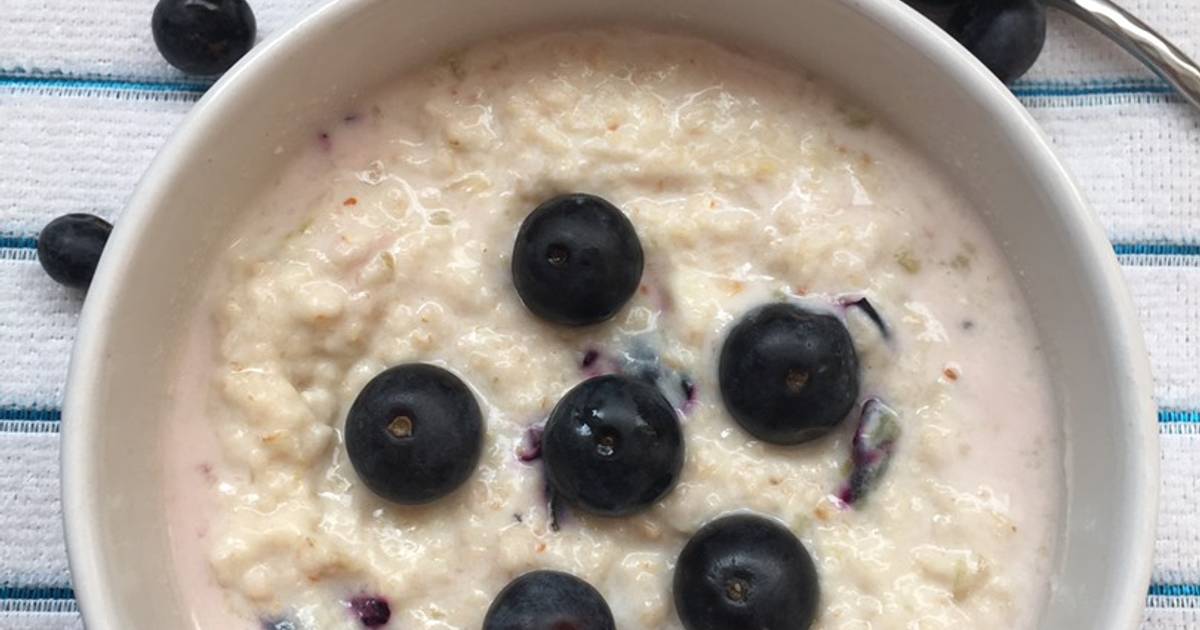 Lazy Oatmeal with Blueberry and Lemon Zest