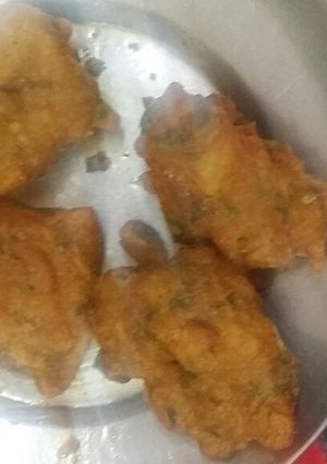 A picture of Palak pakora.