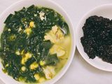 Canh ức gà nấu rong biển