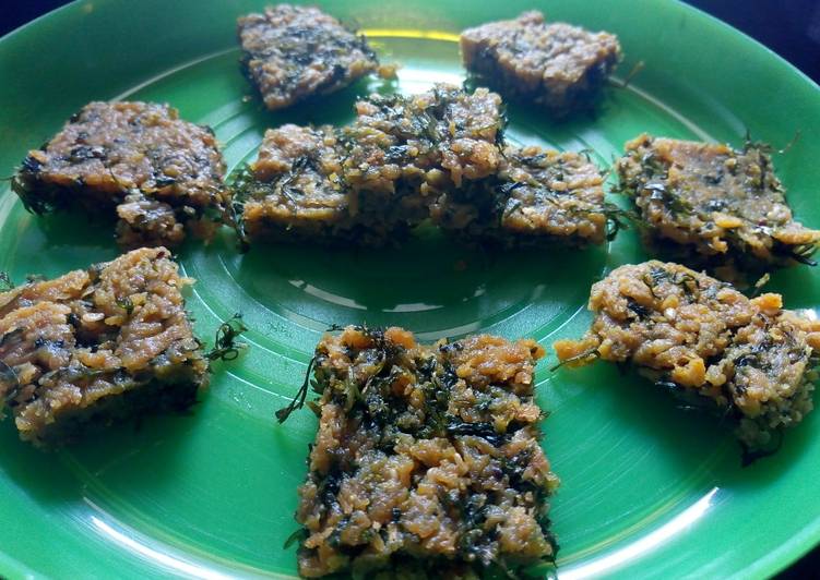 Simple Way to Make Speedy Crispy Kothimbir Vadi