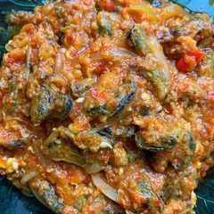 รูปของ Kerang saus padang