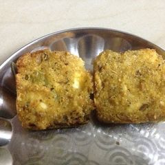 A picture of Left over Khichdi Muffins.