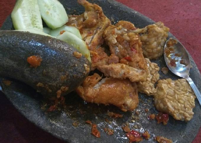 Ayam Geprek simpel