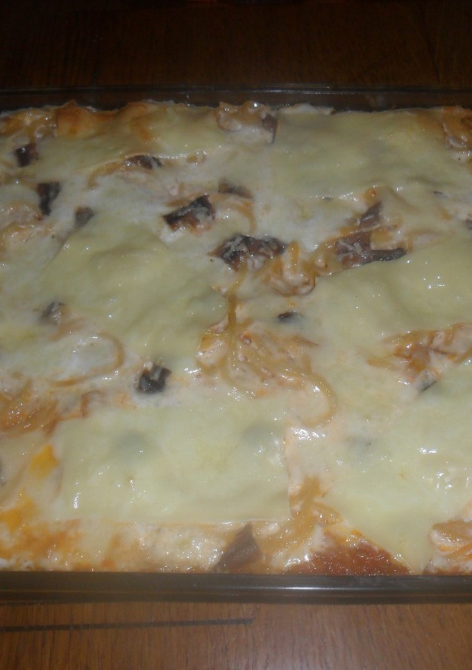 Una foto de Spaghetti con atún y anchoas