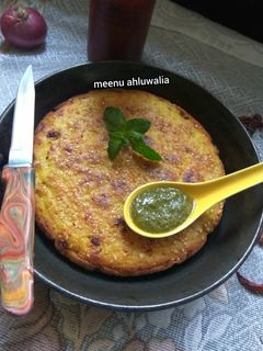 सूजी हांडवो (Suji Handvo recipe in Hindi) रेसिपी मुख्य फोटो