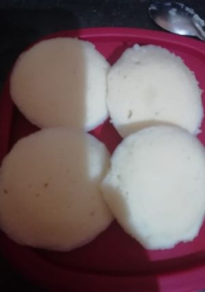 A picture of Rice dal idli.
