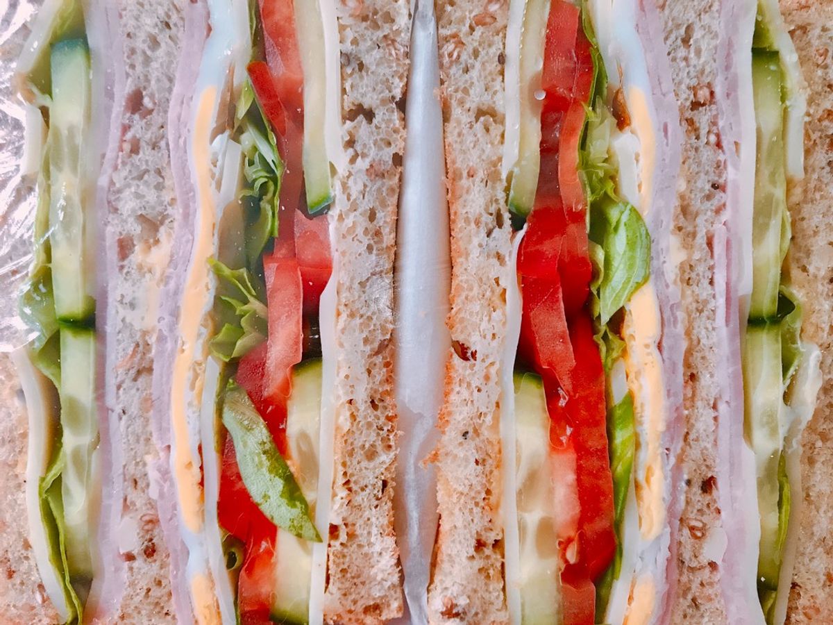 Bánh Mì Sandwich Kẹp Thịt Nguội Phô Mai 🥪