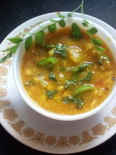 તુરિયા ચણા ની દાળ નુ શાક (Turiya Chana Dal Recipe in Gujarati) રેસીપી મુખ્ય ફોટો