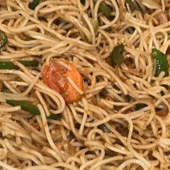 A picture of Chowmien.