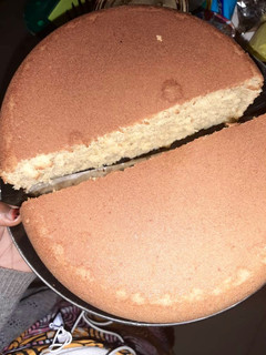 A picture of Simple vanillah cake🥮.