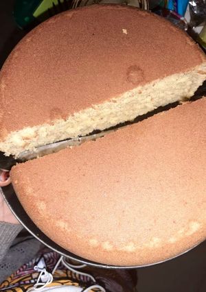 A picture of Simple vanillah cake🥮.