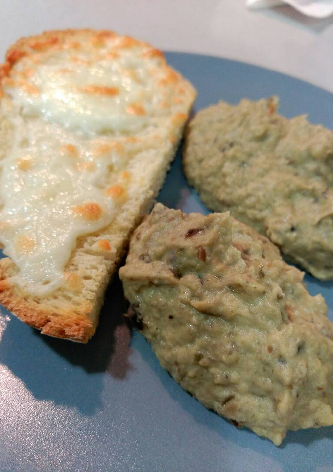 Una foto de Mousse picante de berenjena